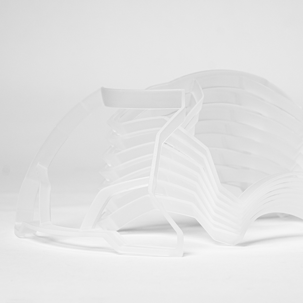 Saker HD Cage
